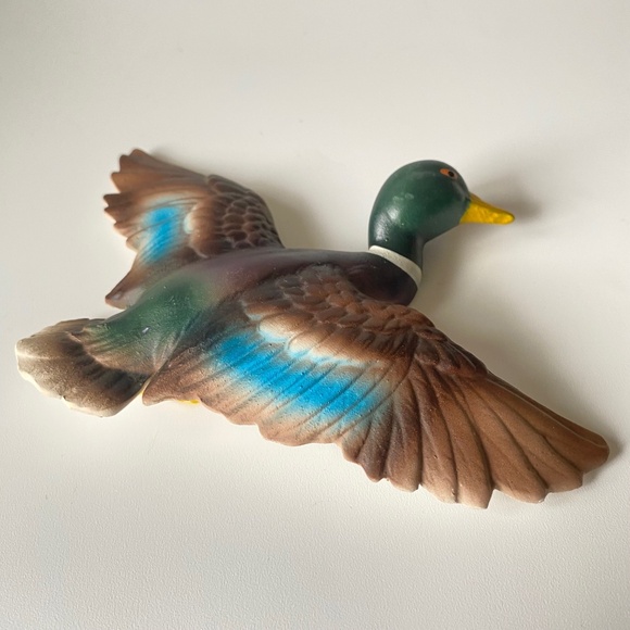 Vintage Mallard Duck in Flight: Bisque Porcelain, Hangable, MCM - Picture 2 of 15